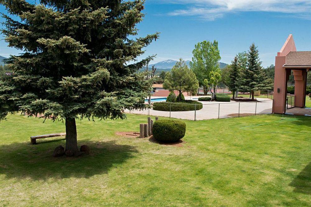 Mountain Ranch Resort At Beacon Hill Williams Buitenkant foto