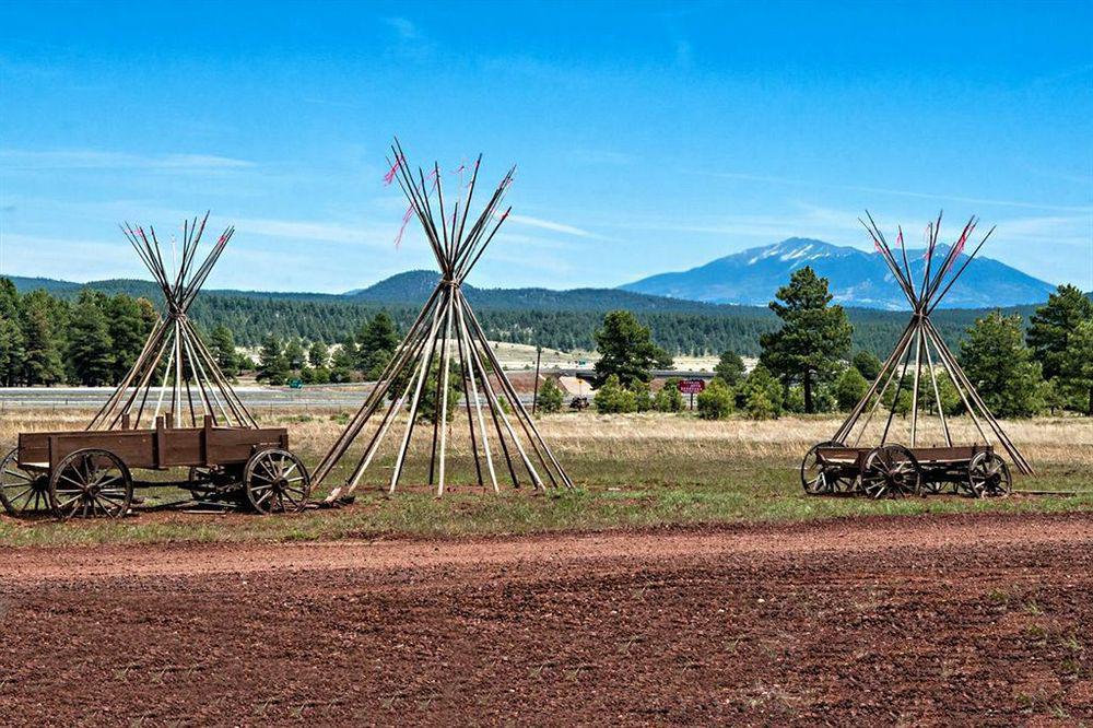 Mountain Ranch Resort At Beacon Hill Williams Buitenkant foto